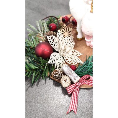 decoración-navidad-reno-y-niña-3