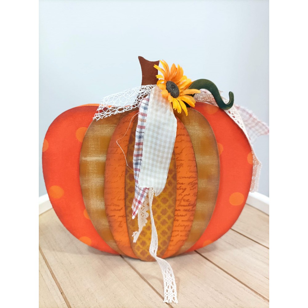 calabaza-madera-decorada-otoño-badabadoc-art