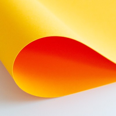 cartulina-premium-textura-lisa-mintopia-amarillo-dorado-12x12-2