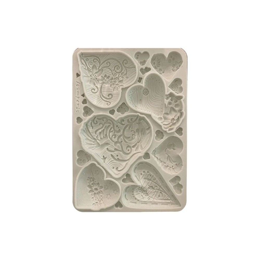 molde-silicona-stamperia-alice-in-christmas-corazones-a5