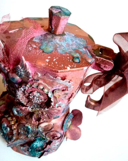 Taller creativo cafetera decorada