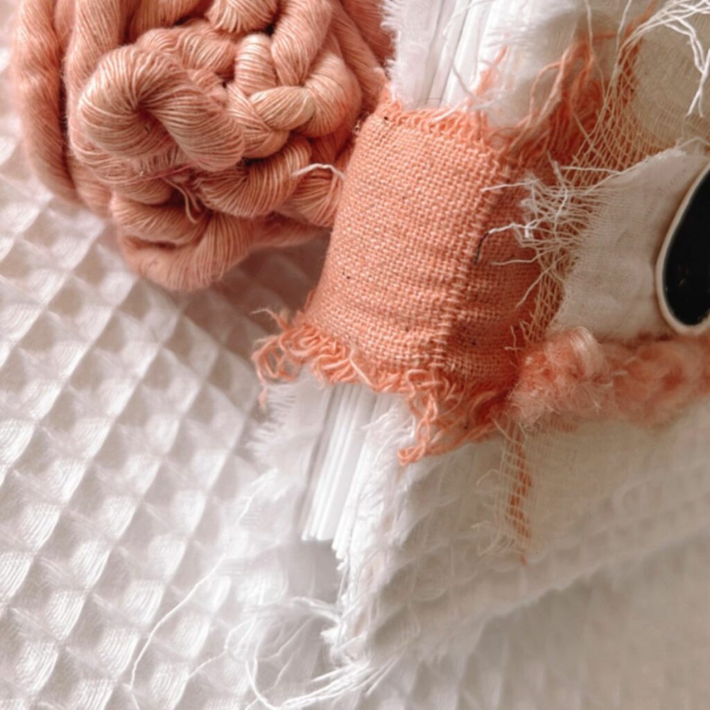 Álbum scrapbooking con tela