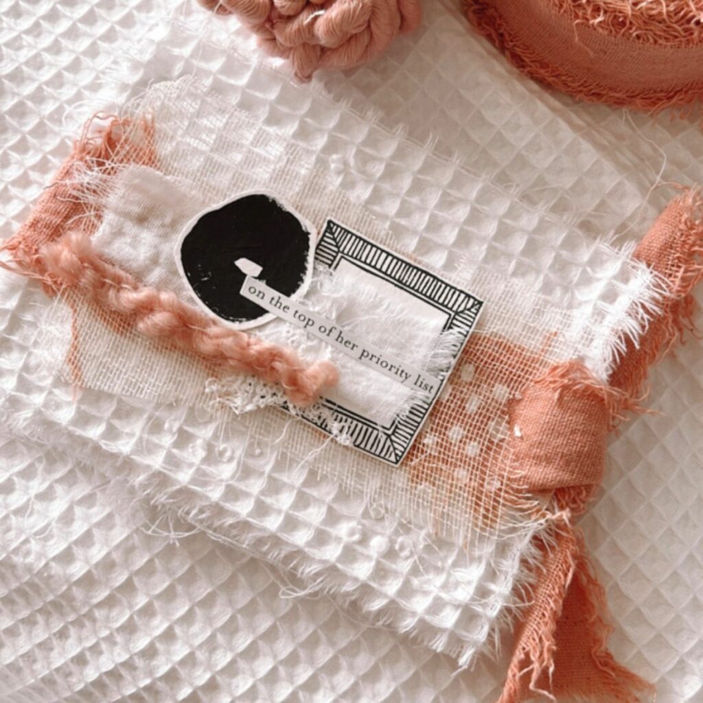 Taller scrap mix media en Sabadell