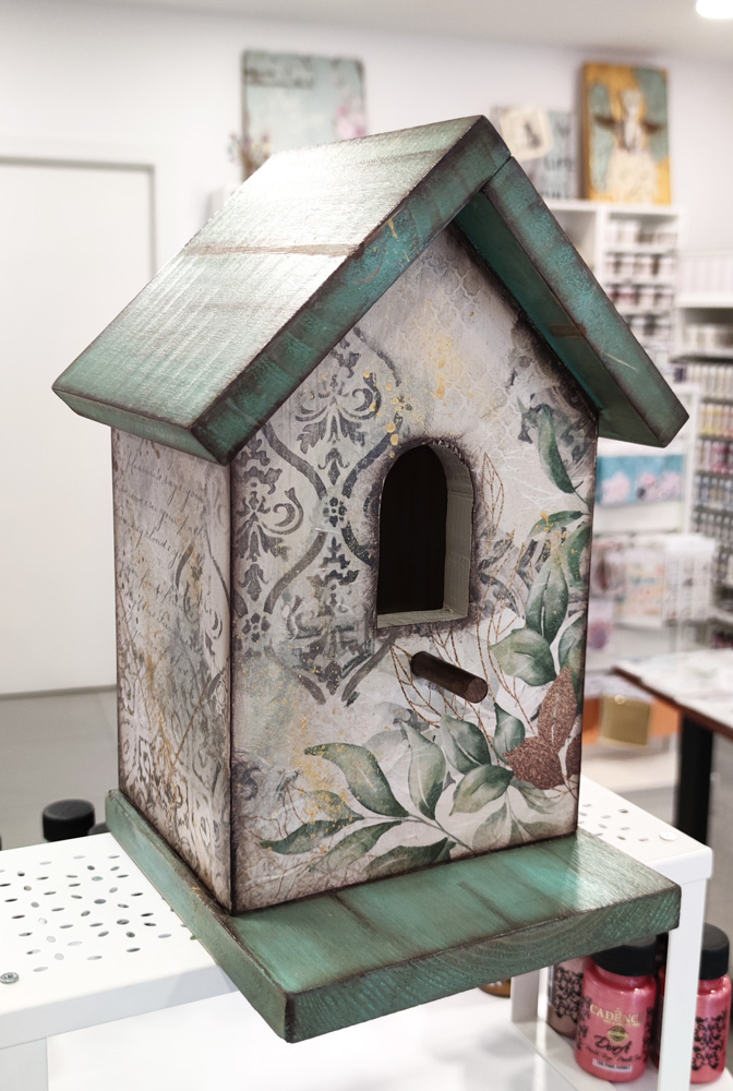 Taller madera decorada en Sabadell