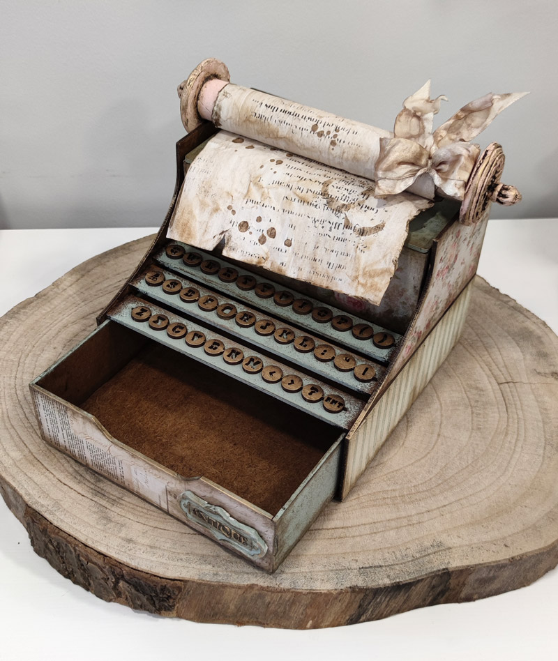 Decoración máquina de escribir con cajón
